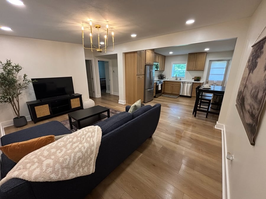 Furnished Finder property 805821_5 photo 8