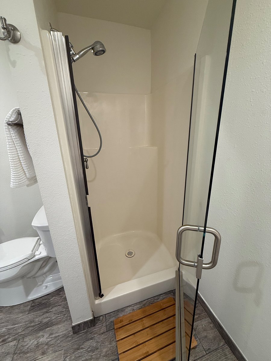 Furnished Finder property 805829_1 photo 12
