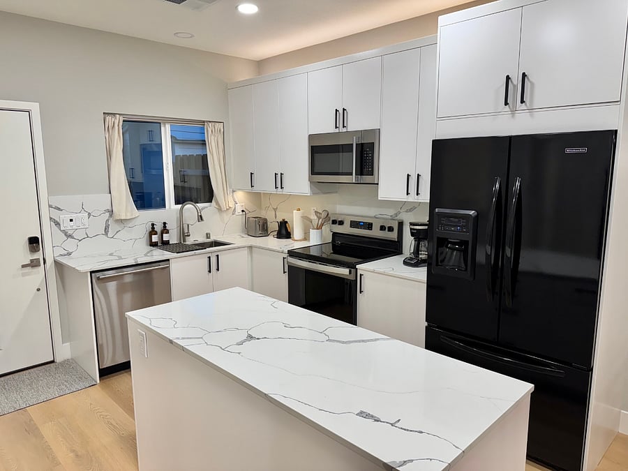 Fully equipped kitchen