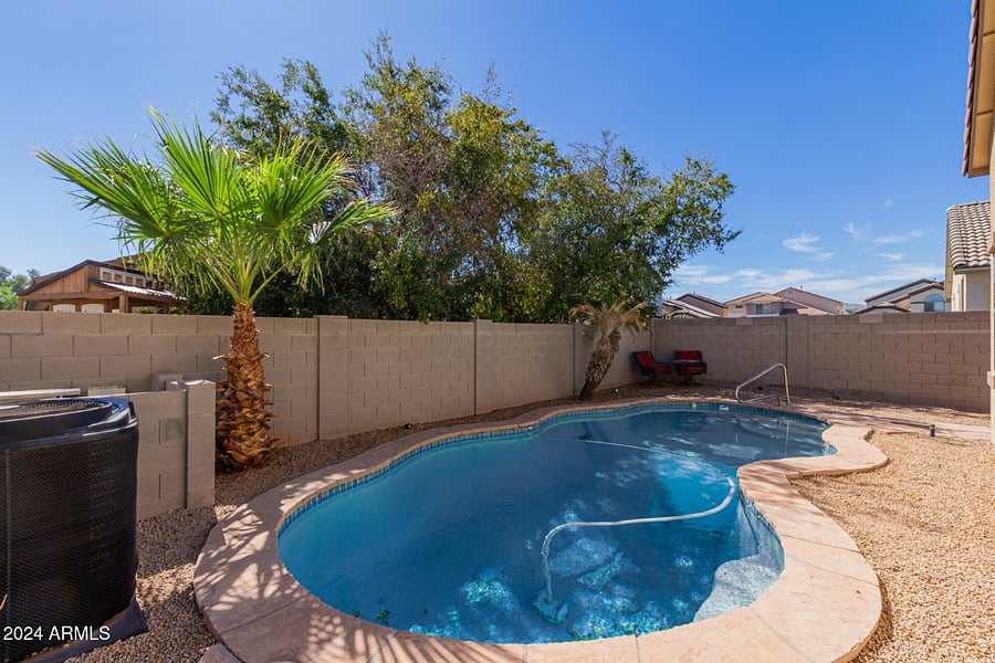 Furnished Finder property 805856_1 photo 18