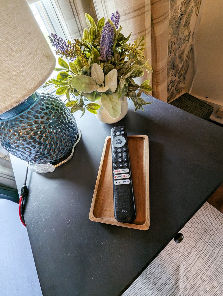 USB SideTable. Multi-Connector Device Charger.