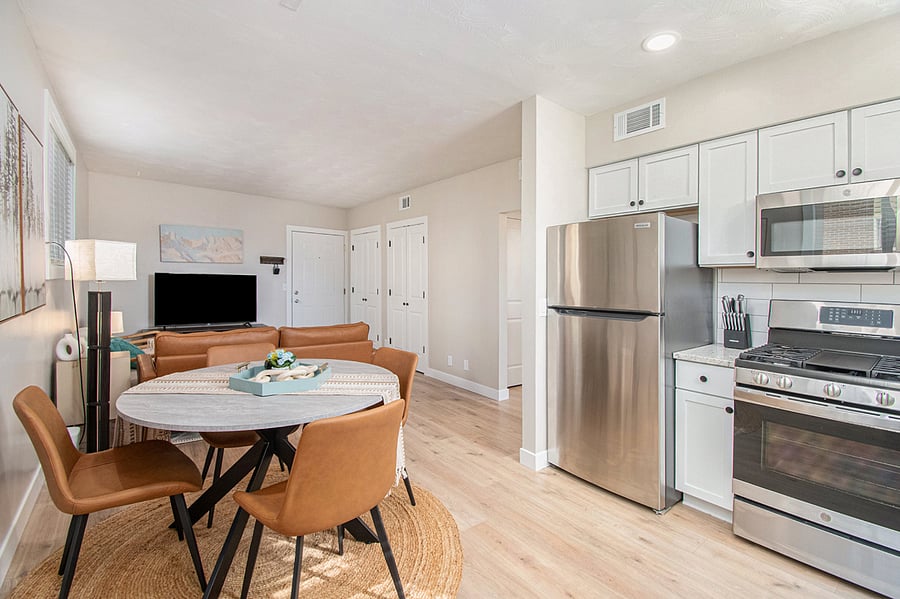 Furnished Finder property 805901_1 photo 14