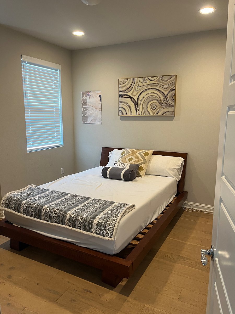 Furnished Finder property 805932_1 photo 7