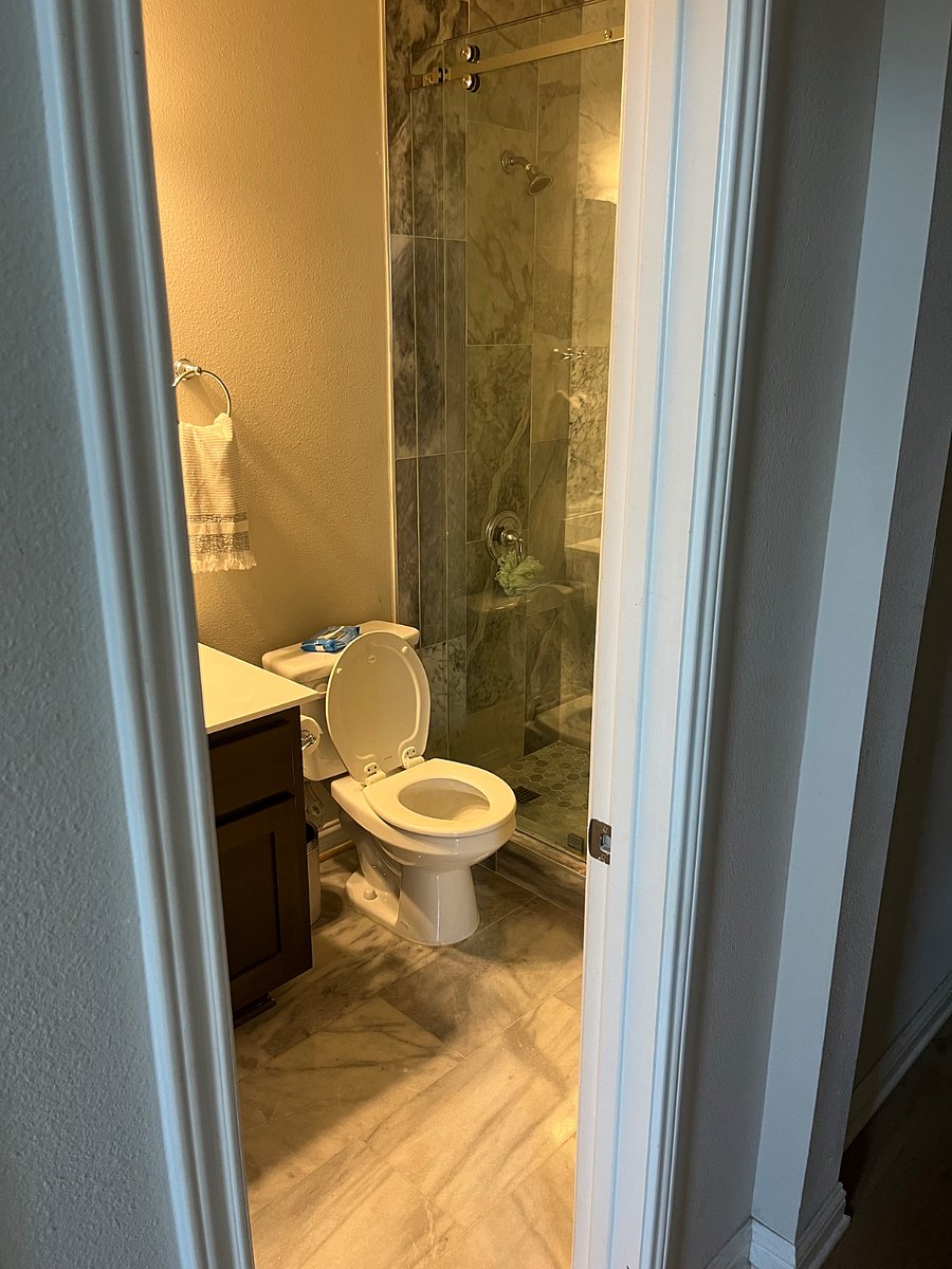 Furnished Finder property 805932_1 photo 12