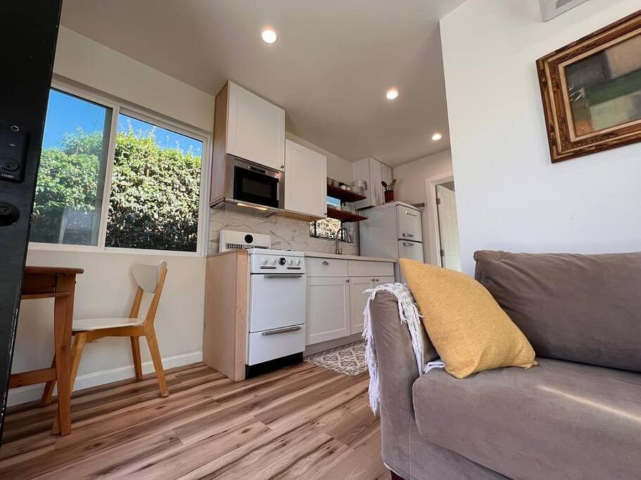 Furnished Finder property 805945_1 photo 5