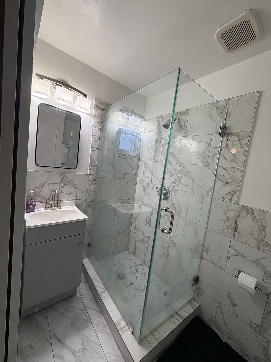 Furnished Finder property 805960_1 photo 13