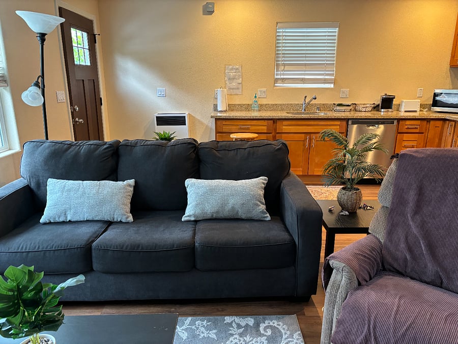 Furnished Finder property 805967_1 photo 4