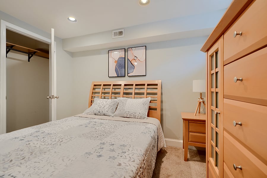 Furnished Finder property 806007_1 photo 9
