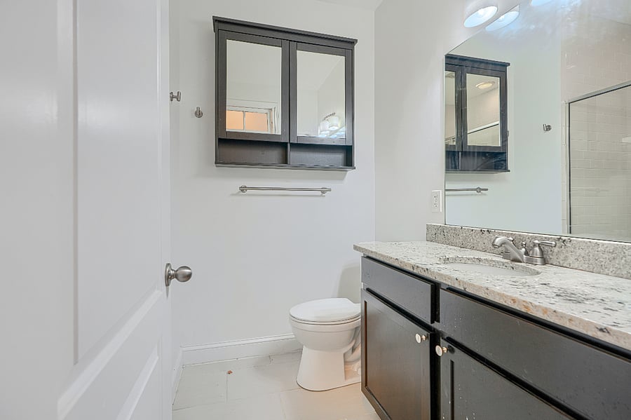 Furnished Finder property 806007_2 photo 16
