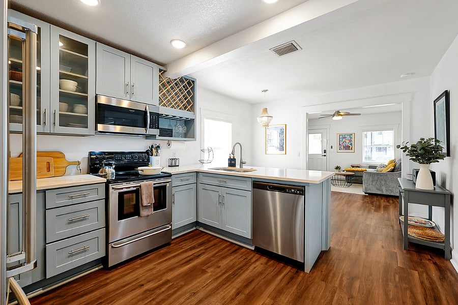 Furnished Finder property 806011_1 photo 7