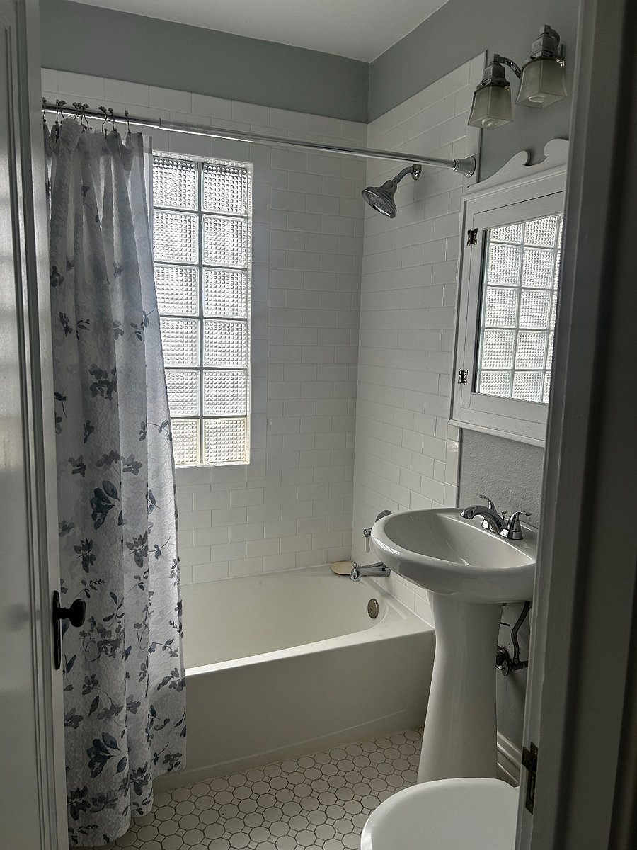 Furnished Finder property 806017_1 photo 13