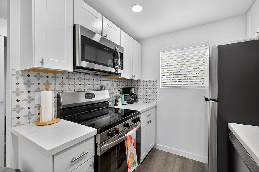Furnished Finder property 806053_1 photo 3