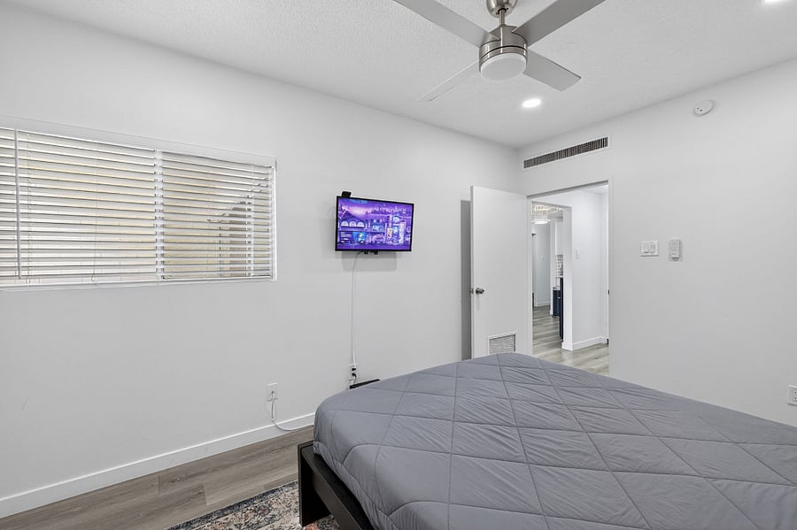 Furnished Finder property 806053_1 photo 11