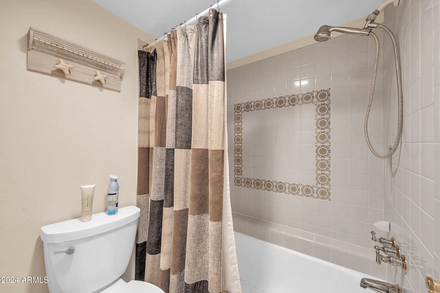 Furnished Finder property 806065_1 photo 12