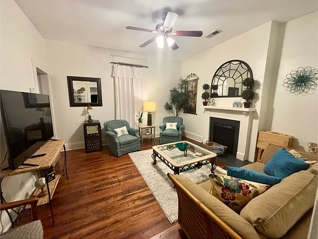 Cozy living room!