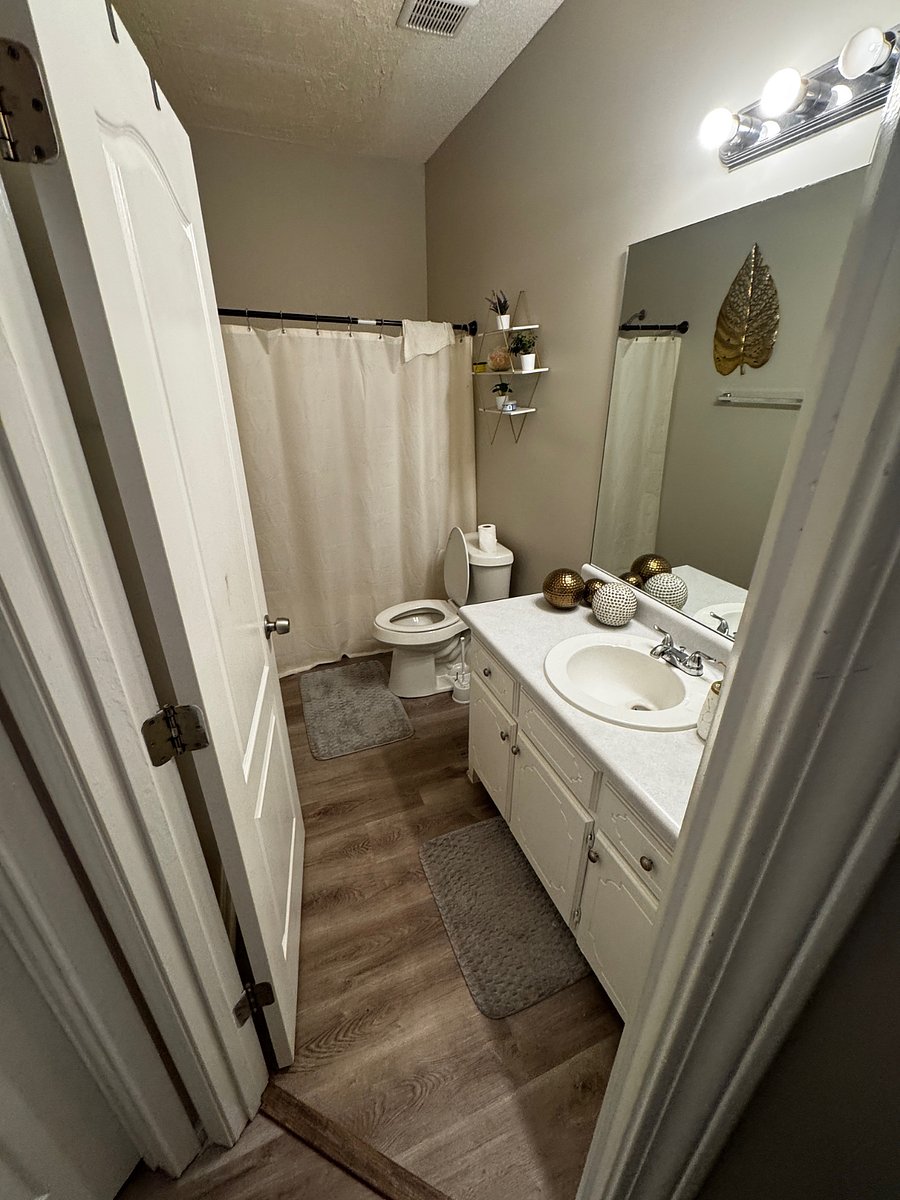 Furnished Finder property 806098_1 photo 3