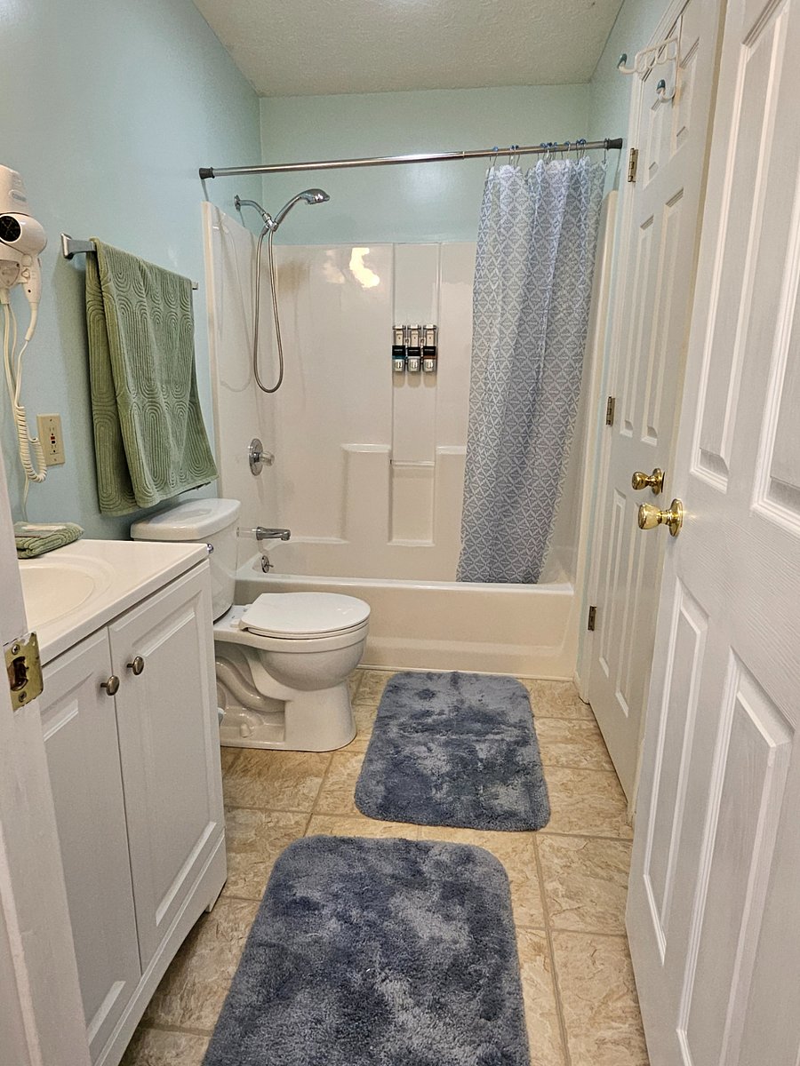 Furnished Finder property 806120_1 photo 17