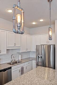 Furnished Finder property 806237_1 photo 12