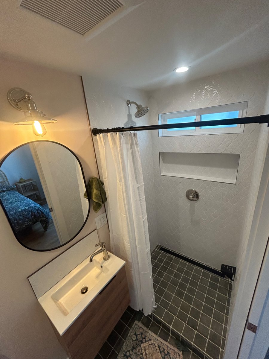 Furnished Finder property 806260_1 photo 8