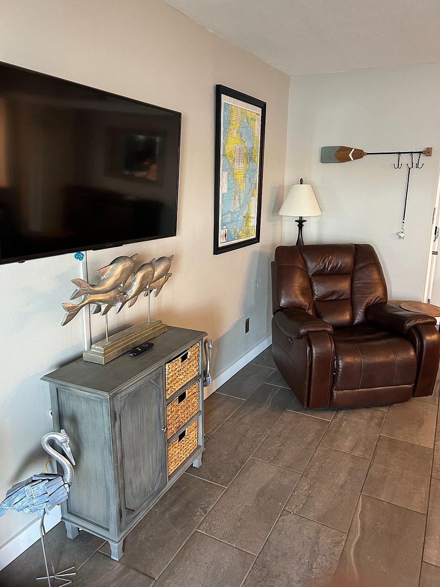 TV Includes Cable and WIFI in Both Living Room and Bedroom.
