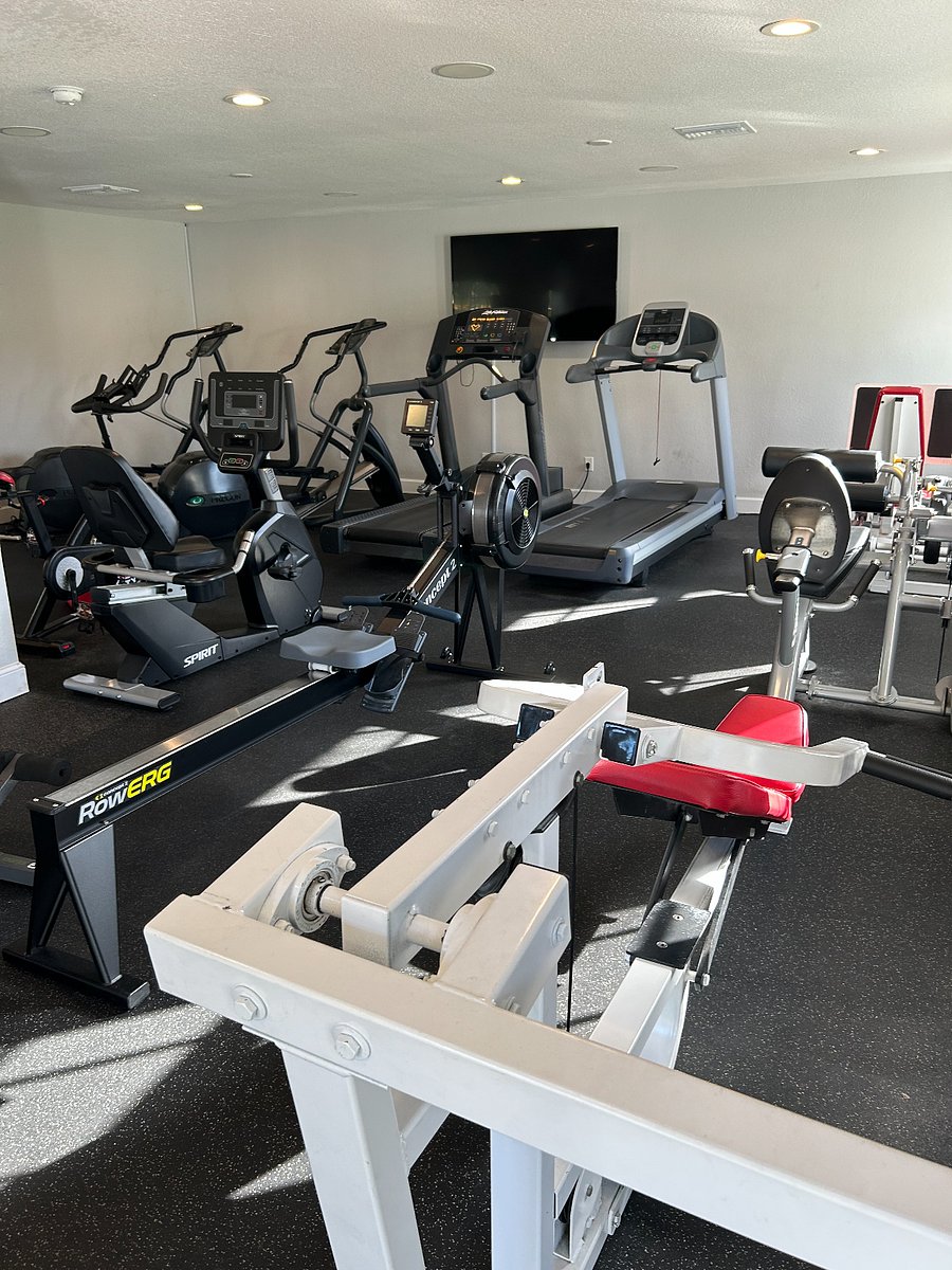 State of the Art Exercise Room for Members and Tenants