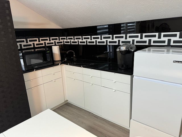 Furnished Finder property 806324_1 photo 12