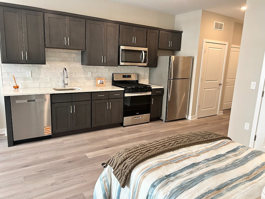 Furnished Finder property 806337_2 photo 3