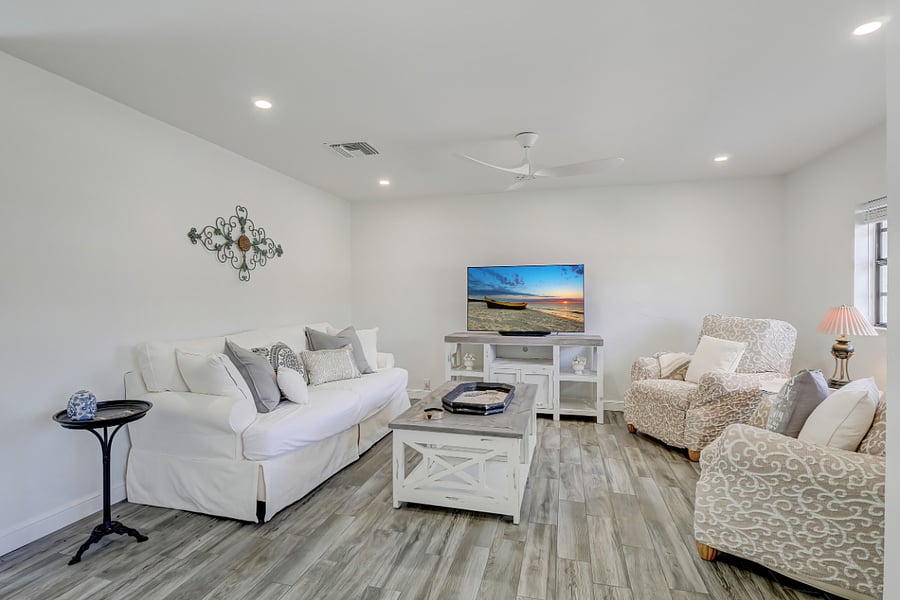 Living Room Smart TV