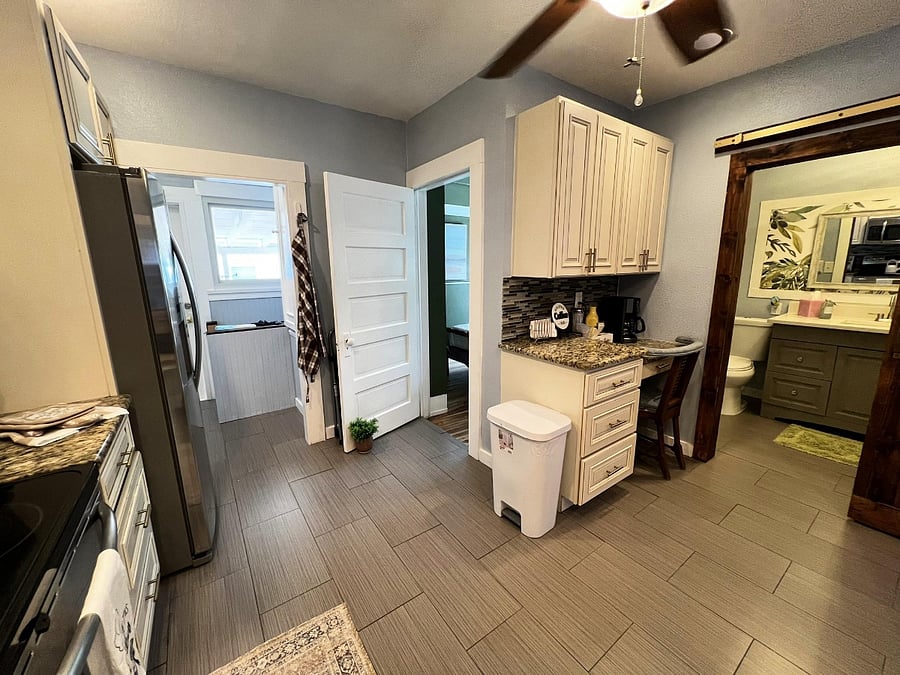 Furnished Finder property 806364_1 photo 4