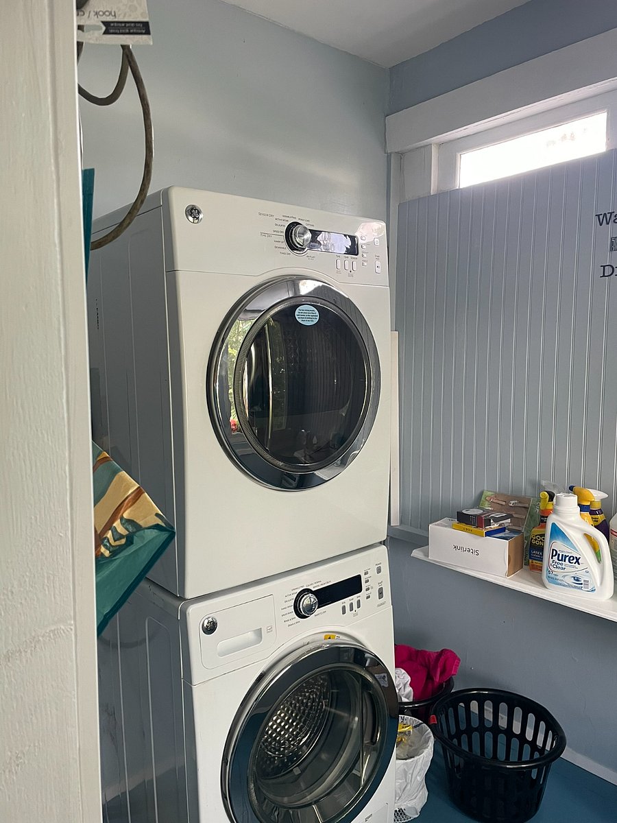 Laundry/ storage