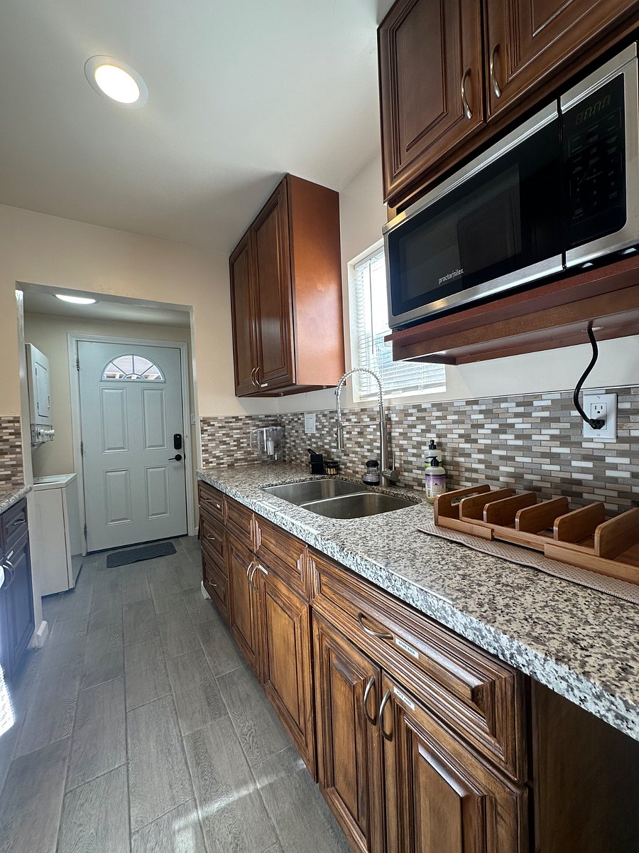 Furnished Finder property 806429_1 photo 13