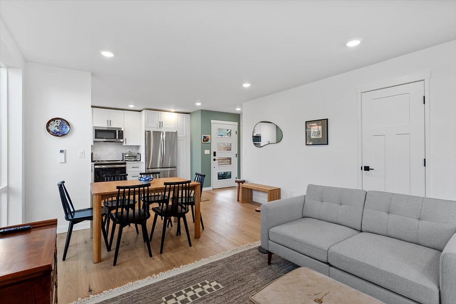 Furnished Finder property 806455_1 photo 9