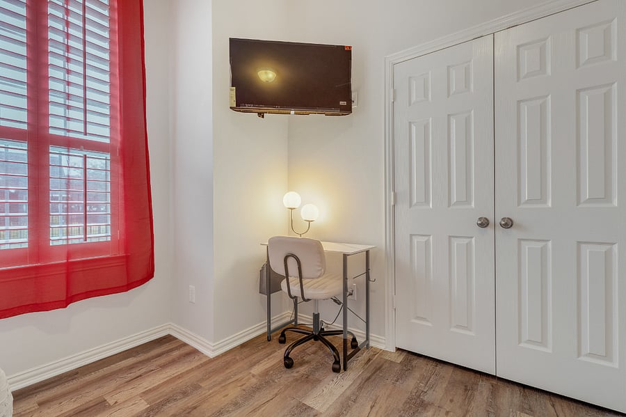 Furnished Finder property 806493_1 photo 21