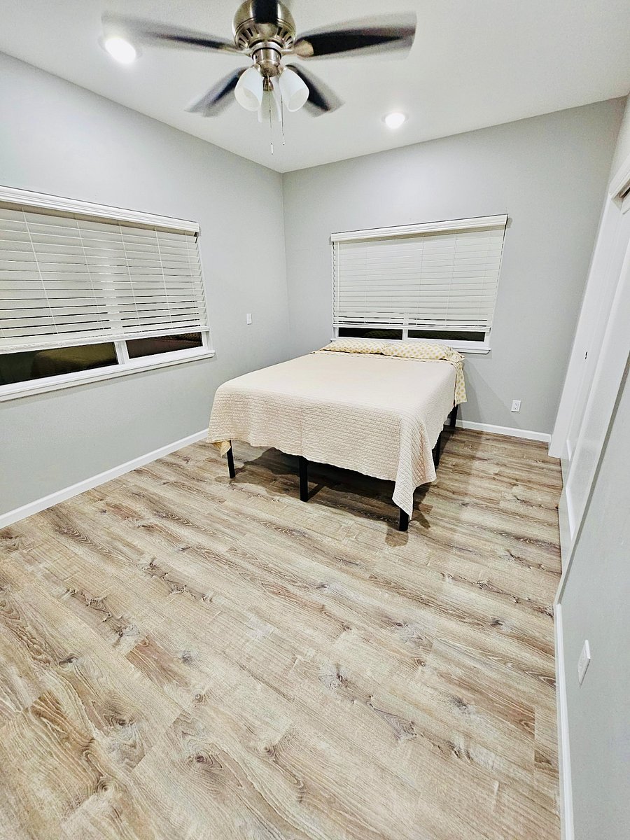 Furnished Finder property 806494_1 photo 3