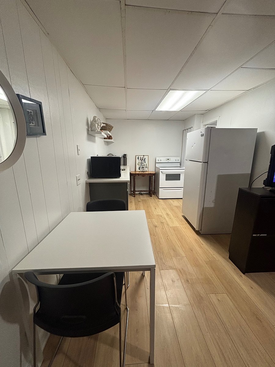 Furnished Finder property 806517_1 photo 6