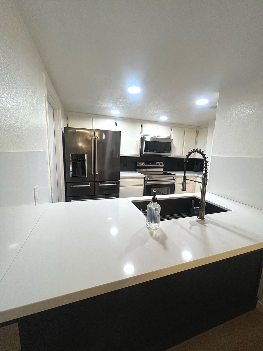 Furnished Finder property 806601_1 photo 4