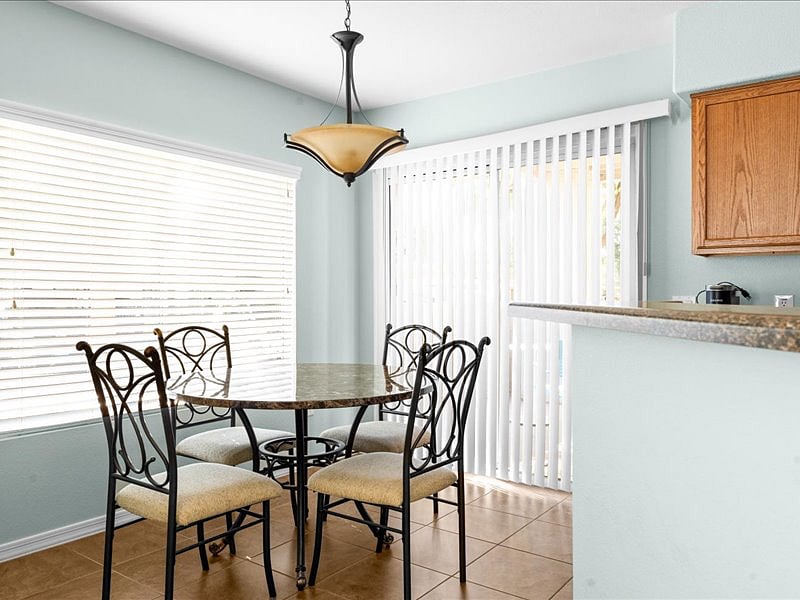 Furnished Finder property 806690_1 photo 3