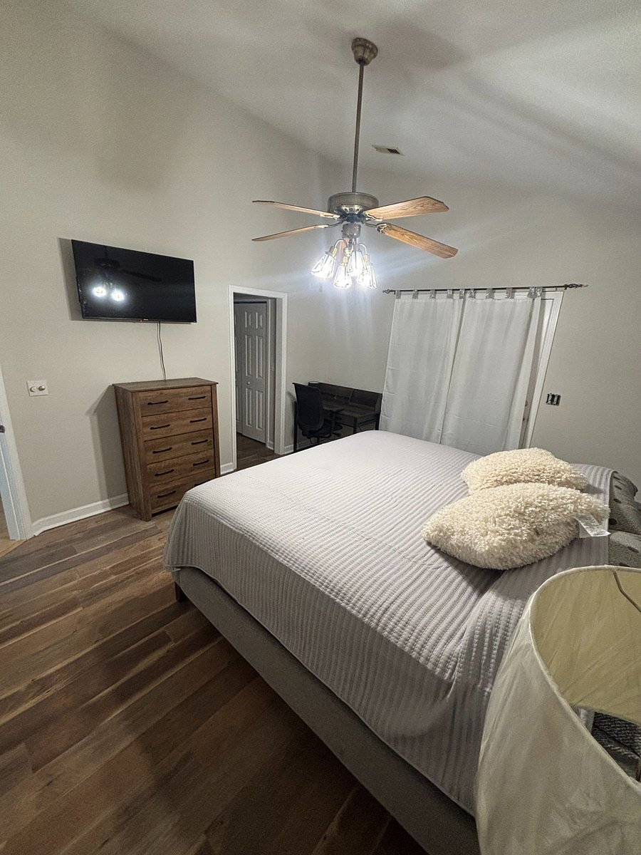 Furnished Finder property 806720_1 photo 12