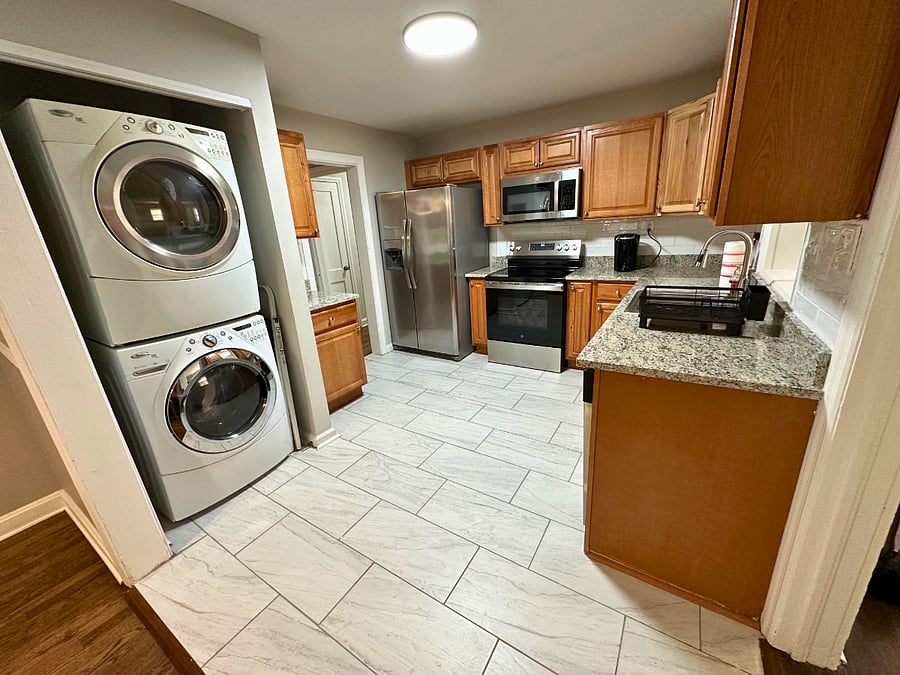 Furnished Finder property 806788_1 photo 3