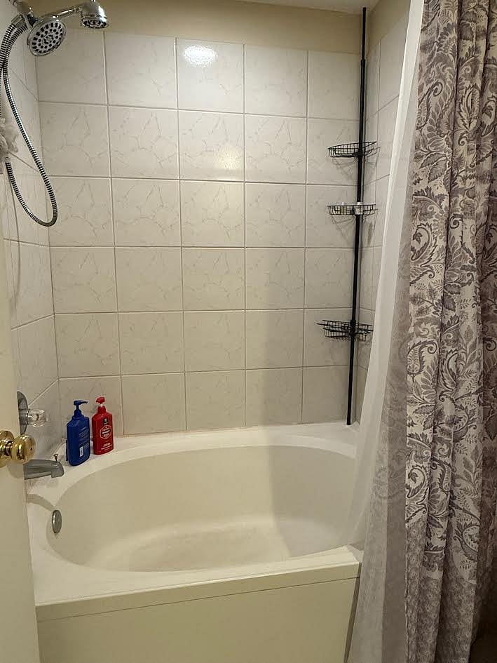 Upstairs garden tub