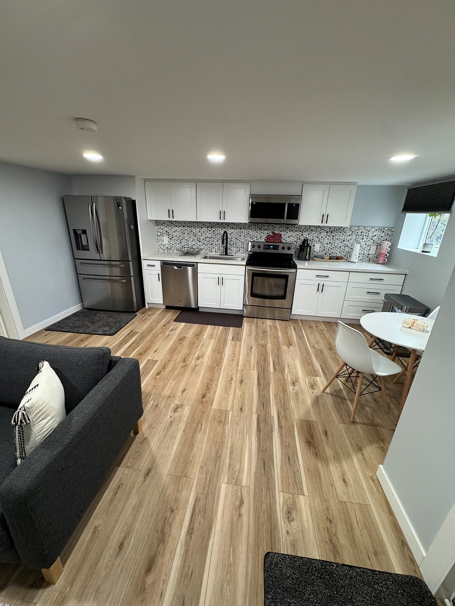 Furnished Finder property 806804_1 photo 3