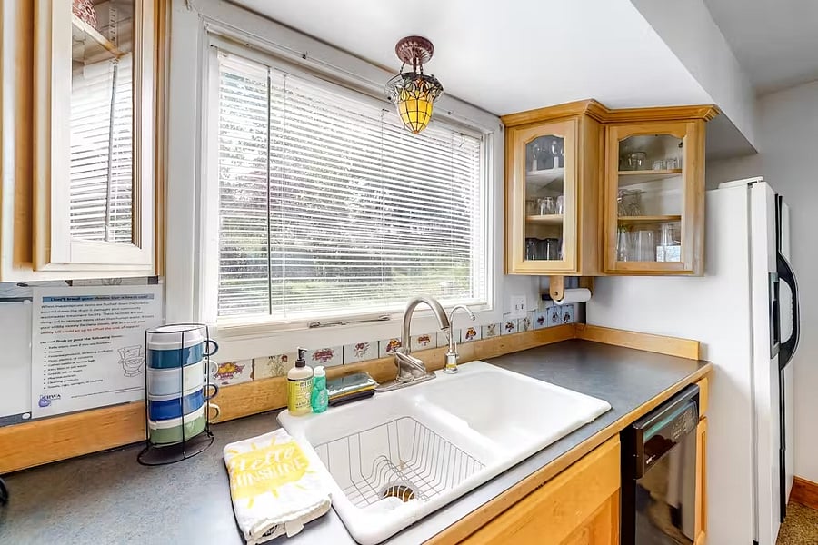 Furnished Finder property 806811_1 photo 17