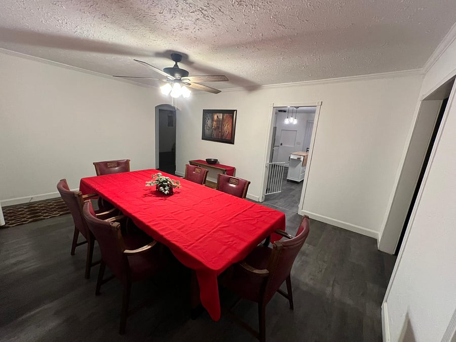 Furnished Finder property 806907_1 photo 4