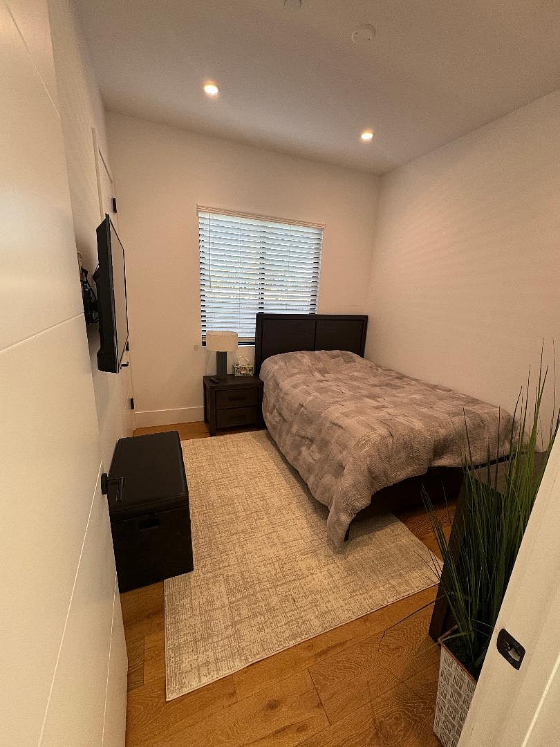 Furnished Finder property 806950_1 photo 20