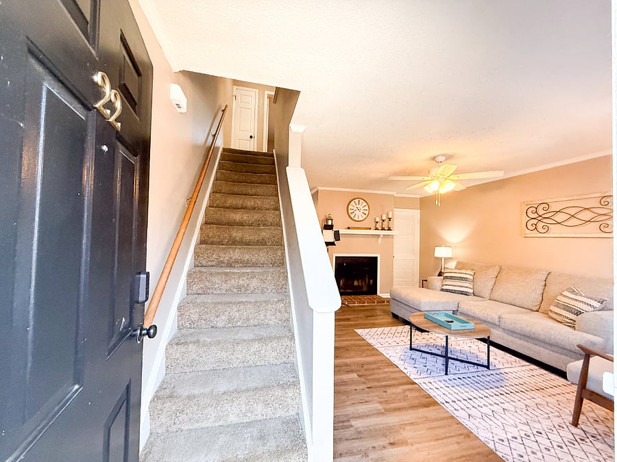 Furnished Finder property 807017_1 photo 3