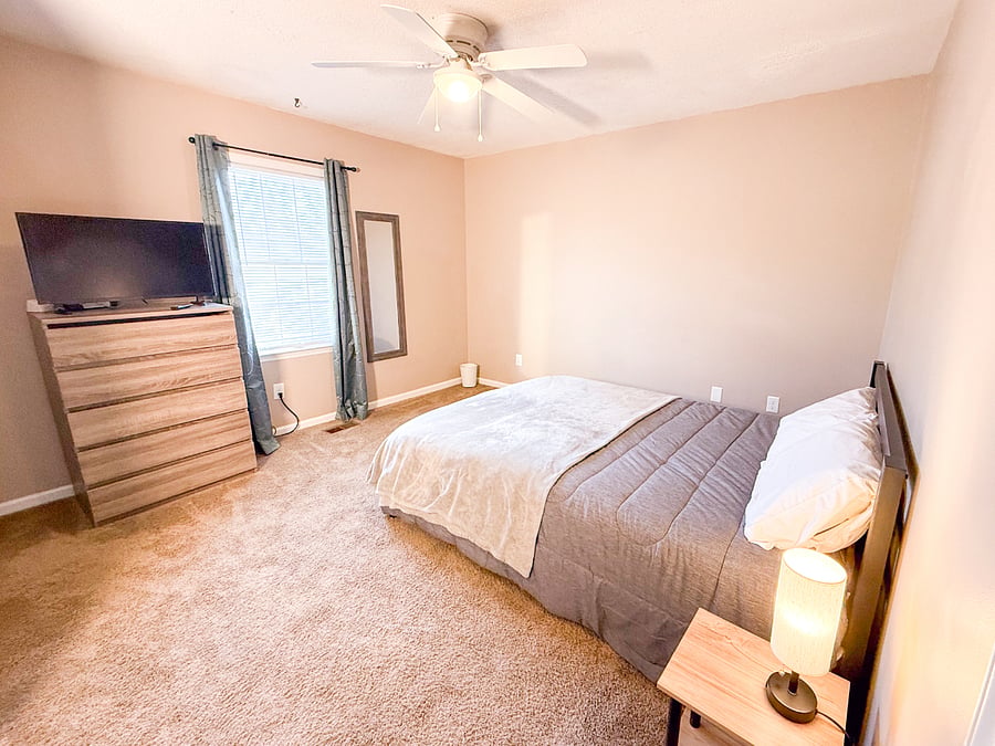 Furnished Finder property 807017_1 photo 31
