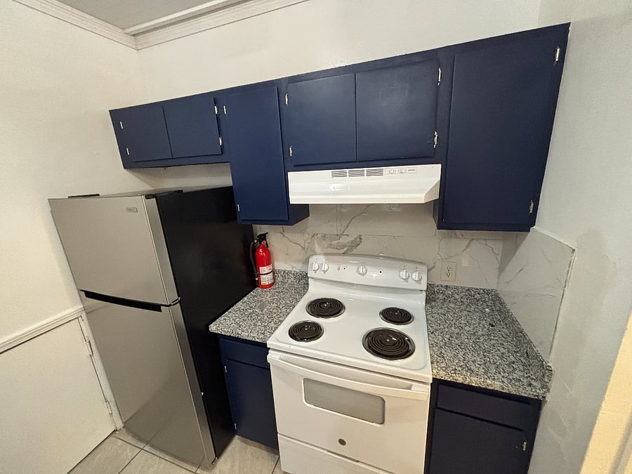 Furnished Finder property 807046_1 photo 17
