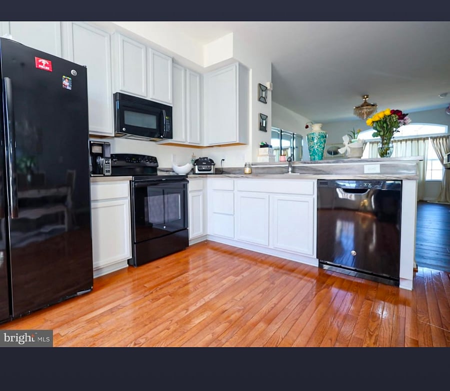 Furnished Finder property 807056_1 photo 5