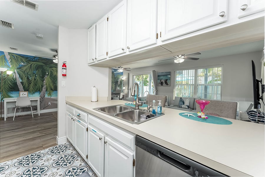 Furnished Finder property 807199_1 photo 33