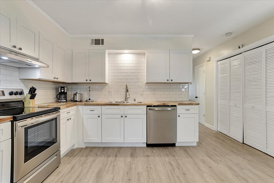 Furnished Finder property 807218_1 photo 11